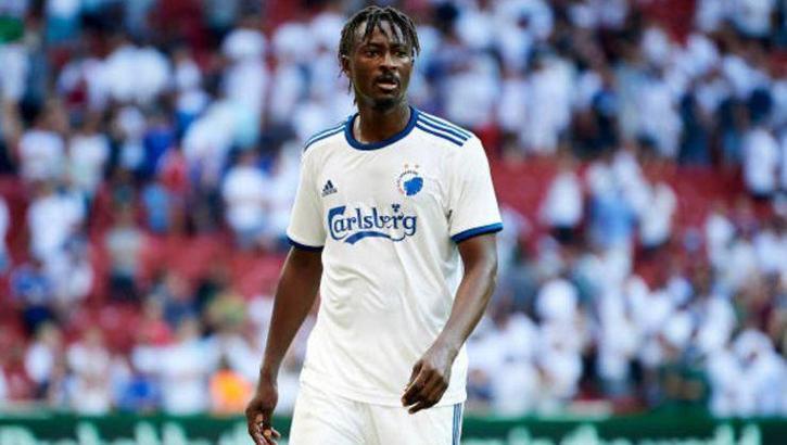 Dame N'Doye gol krallığına koşuyor