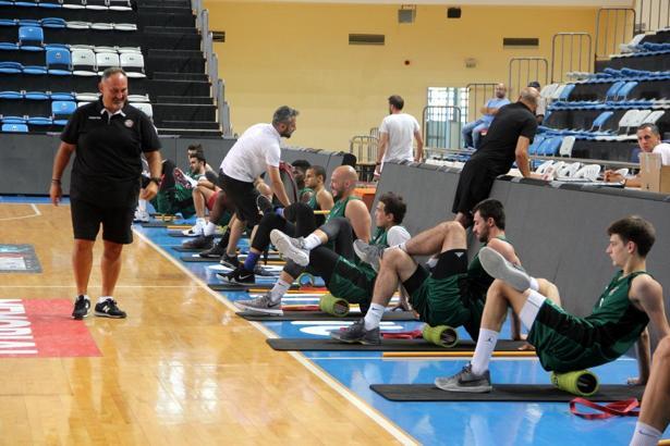 Sakarya Büyükşehir Belediyespor'da yeni sezon hazırlıkları başladı