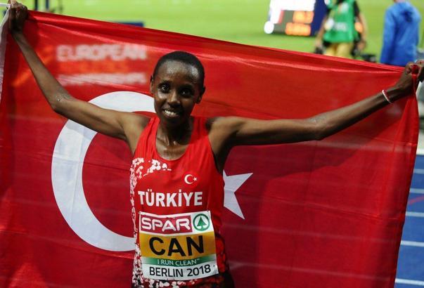 Yasemin Can'dan bronz madalya