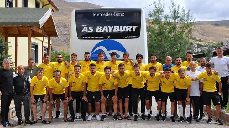Bayburt İl Özel İdare, 11 gün sürecek kamp için Erzurum'a hareket etti