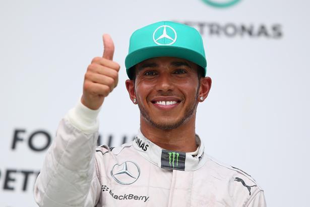 Lewis Hamilton'dan örnek hareket
