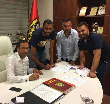 Yeni Malatyaspor, 4 futbolcuyla sözleşme yeniledi