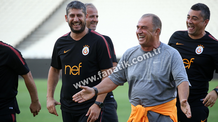 Galatasaray'da Fatih Terim'in arayışları sürüyor