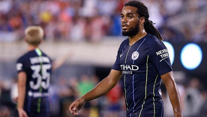 Jason Denayer resti çekti!