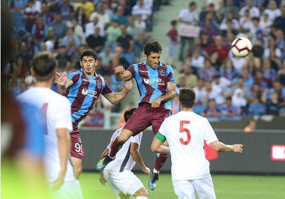 Trabzonspor'da Vahid Amiri'ye tam not