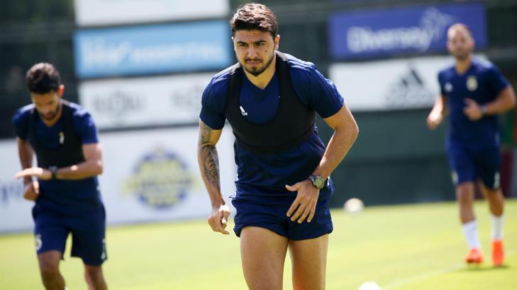 Fenerbahçe'de Ozan Tufan'a ilk uyarı