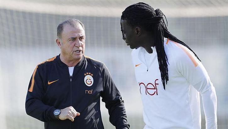 Galatasaray'da Fatih Terim'den Gomis'e uyarı