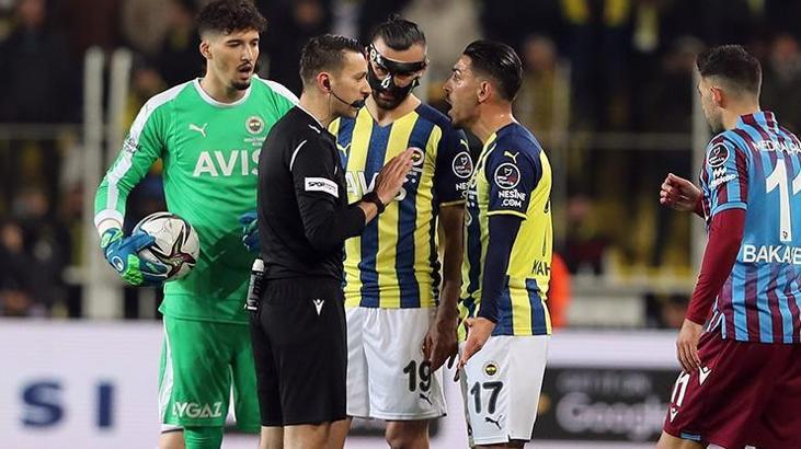 İrfan Can Kahveci'ye gösterilen kırmızı kart yüzünden hayatını kaybetti