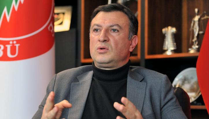 Ümraniyespor Başkanı Tarık Aksar: Süper Lig'e çıkacağımızı düşünüyoruz
