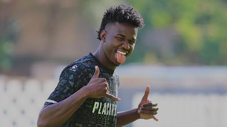 Fenerbahçe Jackson Porozo'yu transfer hedefine aldı