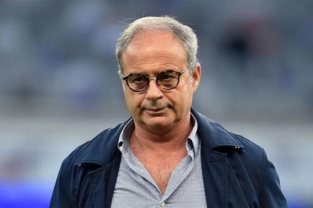 Son dakika! Galatasaray'a Luis Campos'tan kötü haber