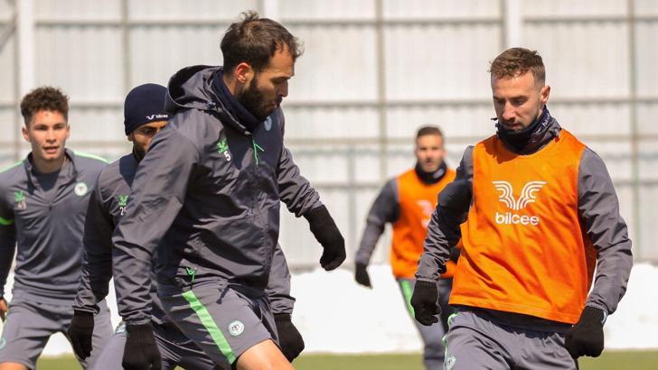 Konyaspor, Fenerbahçe maçı hazırlıklarına başladı