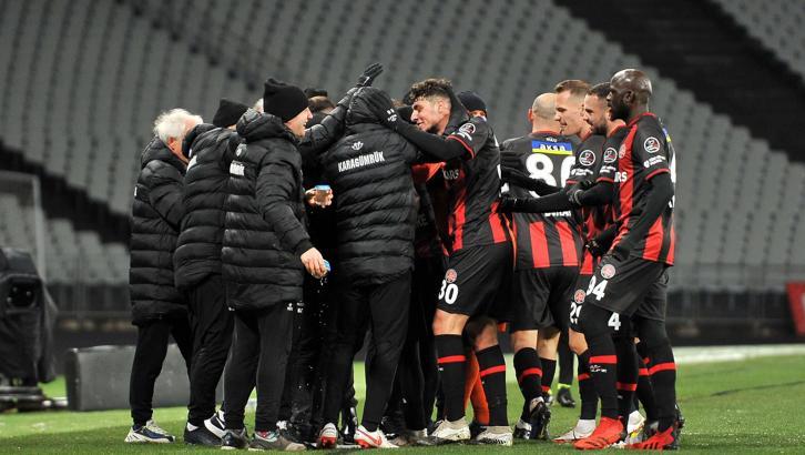 (ÖZET) Fatih Karagümrük - Kayserispor maç sonucu: 3-0