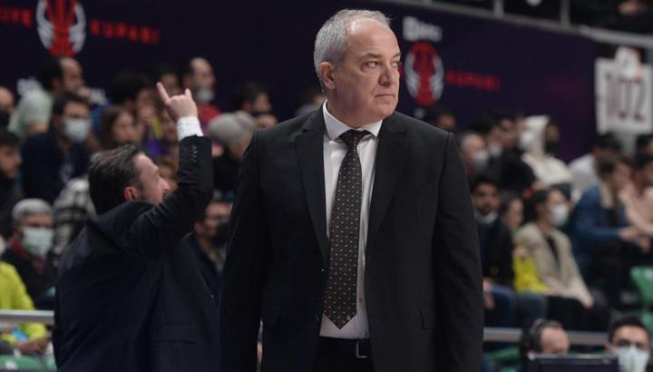 Son dakika! Galatasaray Nef'te başantrenör Ekrem Memnun ile yollar ayrıldı