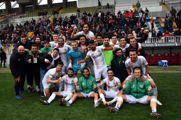 Karşıyaka 3'te 3 için Şanlıurfa'da