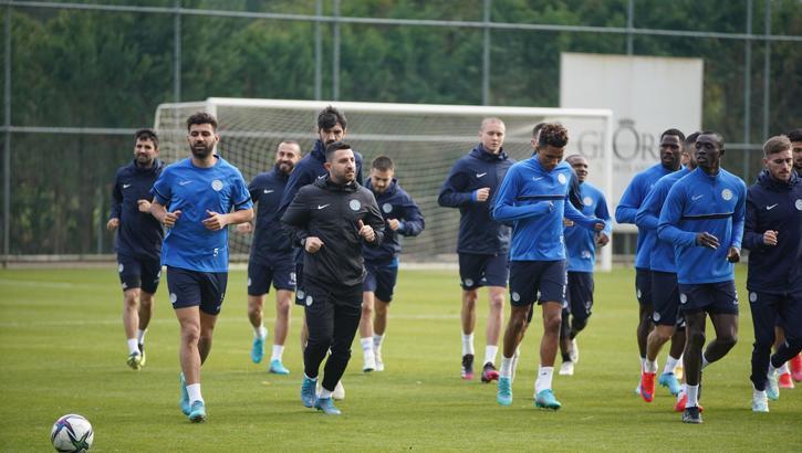 Çaykur Rizespor, Alanyaspor maçı hazırlıklarını Antalya'da sürdürdü