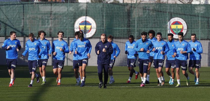 Fenerbahçe, Kayserispor maçı hazırlıklarına başladı