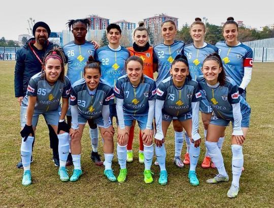 ALG Spor'dan hem farklı galibiyet hem de dünya rekoru