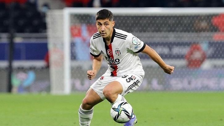 Beşiktaş'ta Emirhan İlkhan görev bekliyor