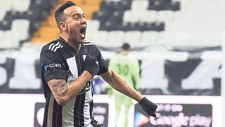 Corinthians Beşiktaşlı Josef de Souza'yı istiyor