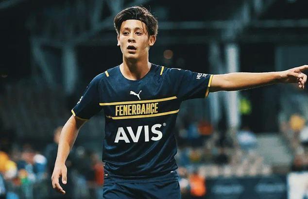 Fenerbahçe'nin genç yıldız adayı Arda Güler'i öve öve bitiremedi!