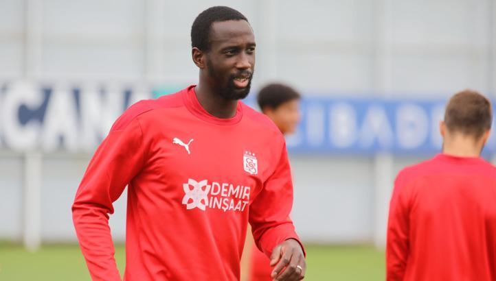 Sivasspor'a Konate ve Camara şoku!