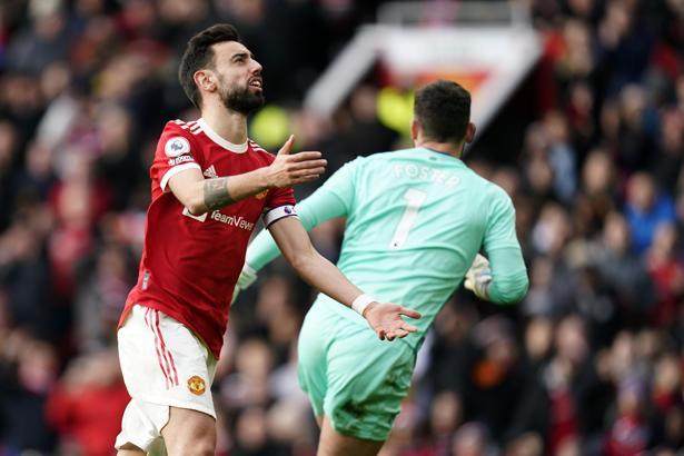 Bruno Fernandes, 2026'ya kadar Manchester United'da