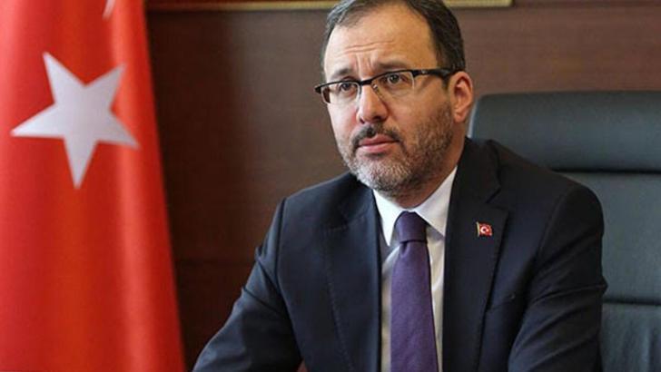 Bakan Kasapoğlu'ndan Rıza Kayaalp için tebrik mesajı
