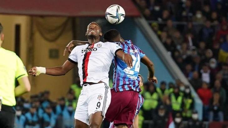 Son dakika Beşiktaş haberi... Batshuayi ve Larin büyük hayal kırıklığı!
