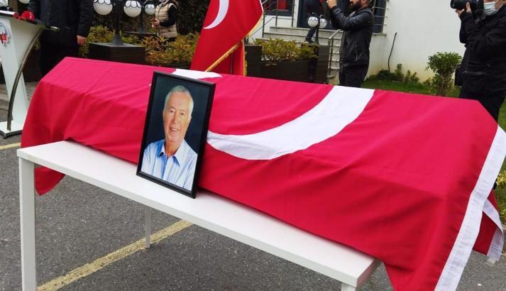 Nezih Alkış törenle uğurlandı