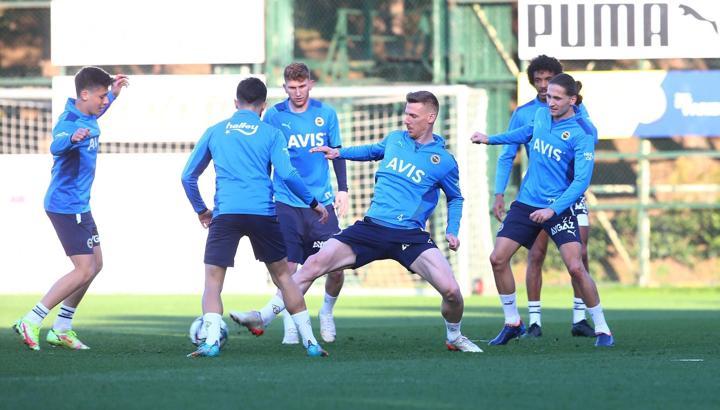 Fenerbahçe, Galatasaray derbisi hazırlıklarını sürdürdü