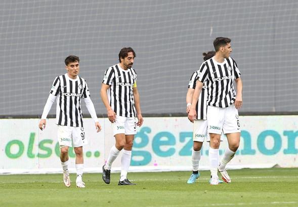 Altay umut peşinde