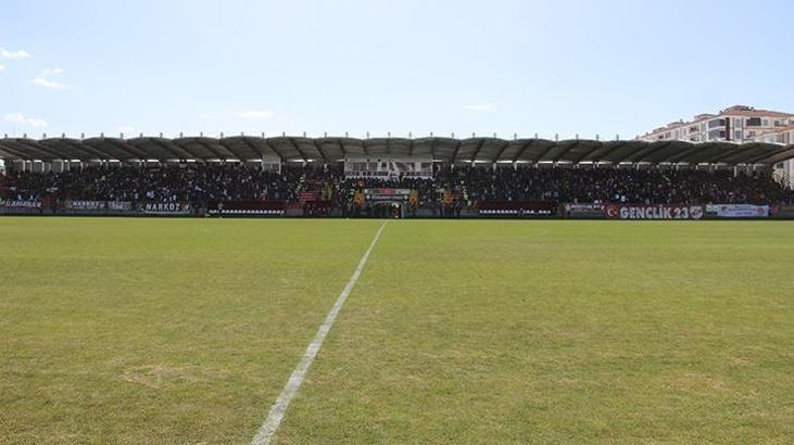 Elazığspor - Batman Petrolspor maçını bin 983 taraftar izledi