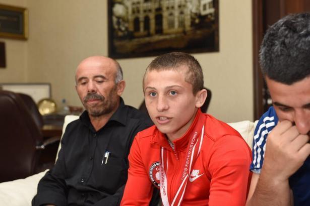 Ferhat Yiğit Dünya Okul Sporları Olimpiyatları'nda mücadele edecek