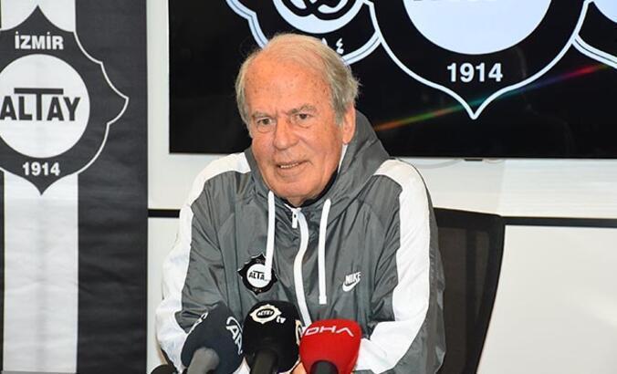 Altay'da Mustafa Denizli ile fesih yapıldı