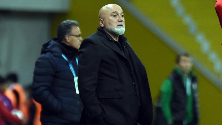 Kayserispor Teknik Direktörü Hikmet Karaman: Bütün odaklanmamız kupa