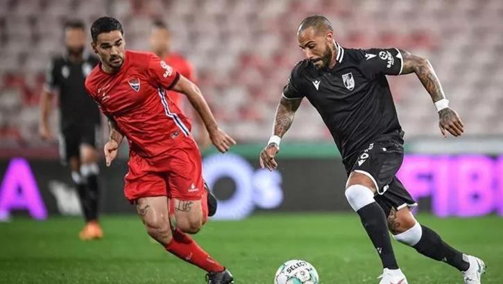 Quaresma kadro dışı bırakıldı!