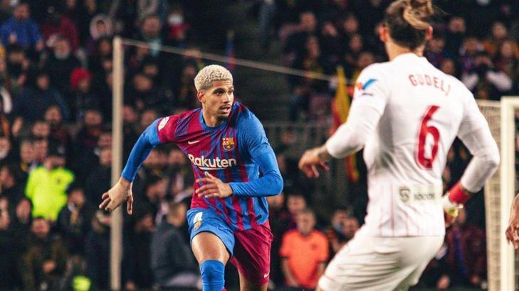 Barcelona, Ronald Araujo'nun sözleşmesini uzattı! Serbest kalma bedeli 1 milyar Euro