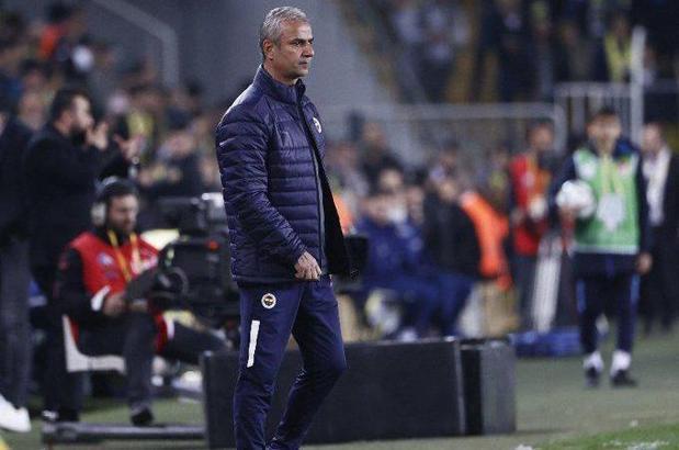 Fenerbahçe'de taraftarlardan İsmail Kartal'a tam destek