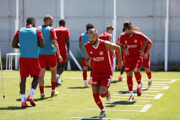 Sivasspor'un yeni sezon kamp programı belli oldu