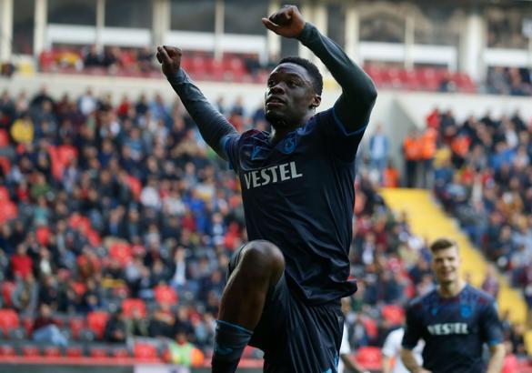 Caleb Ekuban transferi için büyük kapışma!