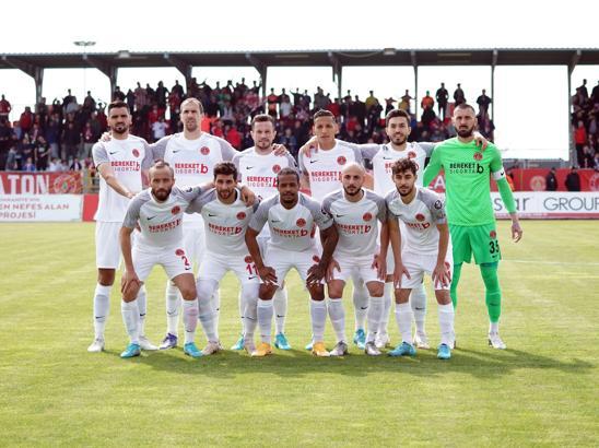 Süper Lig'de mücadele edecek 7. İstanbul takımı Ümraniyespor oldu