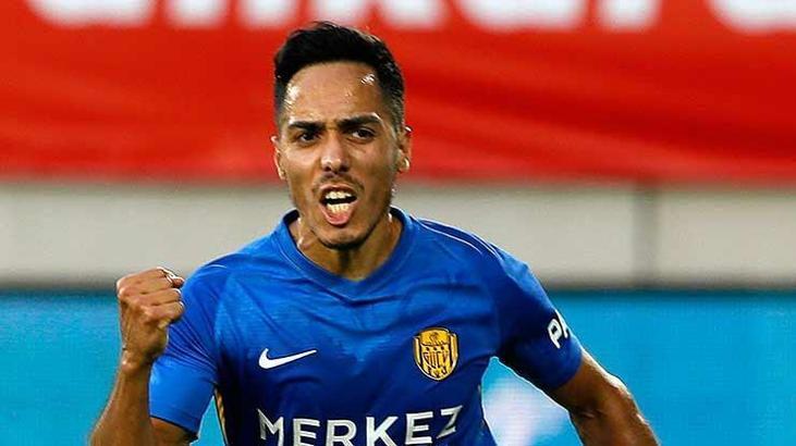Ankaragücü'nde Oscar Scarione attı Orgill cezalı