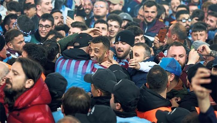 Trabzonspor'un savunmacısı Vitor Hugo: Çılgınca anlar yaşadık