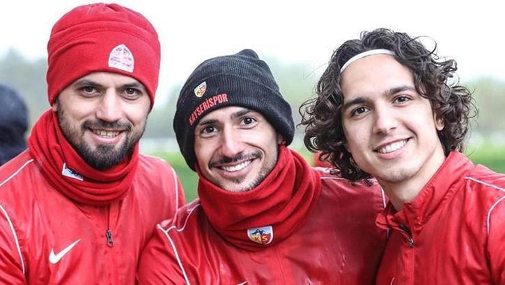 Kayserispor antrenmanına dolu engeli