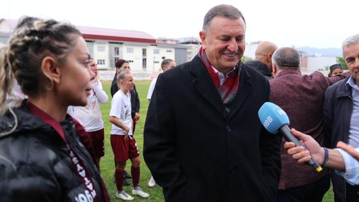 Lütfü Savaş: Kadın futbol takımımız da lige renk katacak