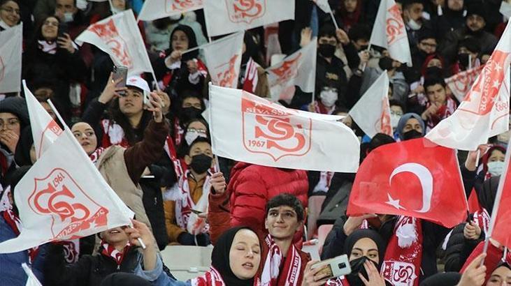 Sivasspor taraftarından Alanyaspor maçı biletlerine yoğun ilgi