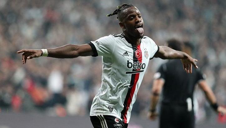 Beşiktaş'ta Batshuayi krallığı kafaya taktı