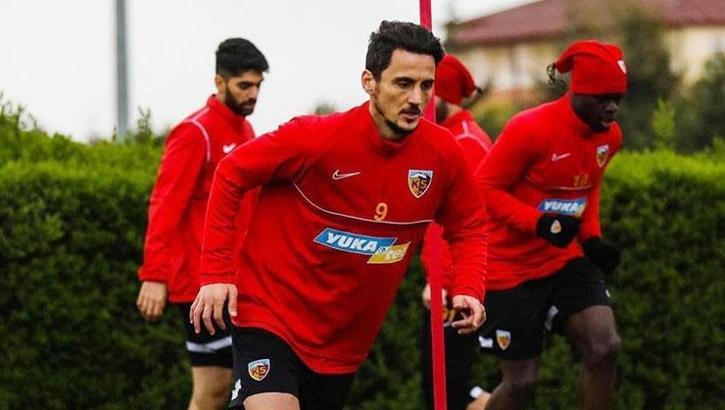 Kayserispor'da Mustafa Pektemek affedildi
