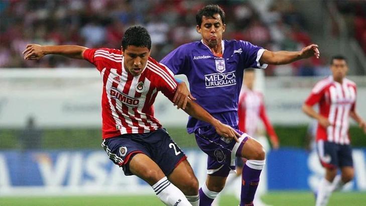 Meksikalı futbolcu, terk edilmiş aracın içinde ölü bulundu